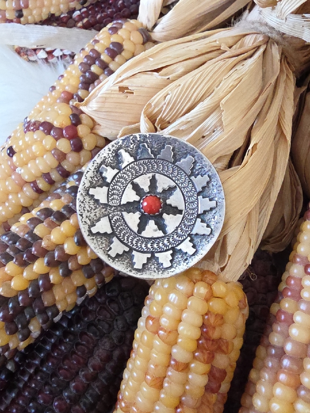 Gorgeous Native American Navajo Sterling & Coral Wedding Basket Brooch ❤️🎁🩶